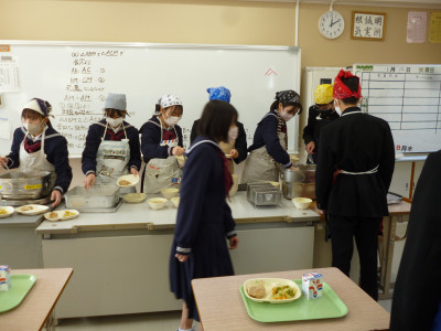 ２年給食